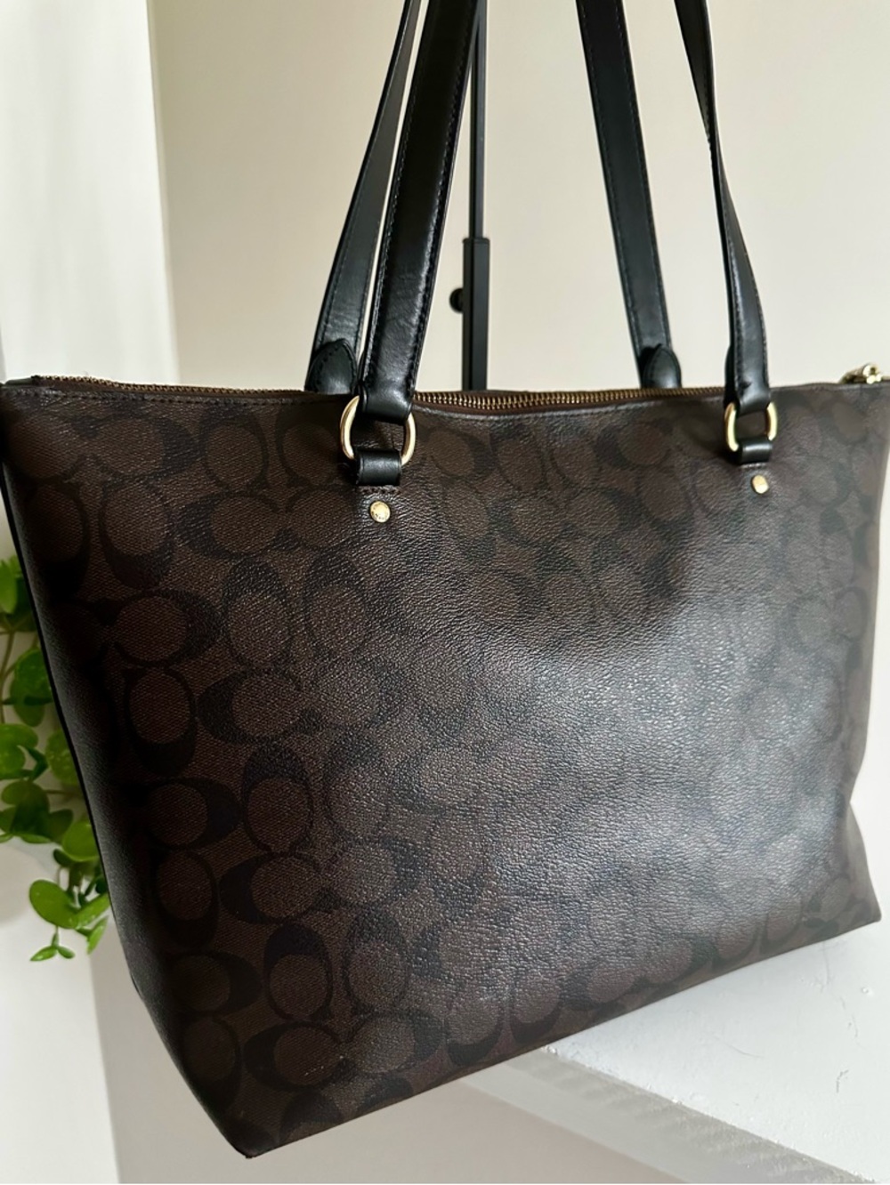 COACH Signature Brown Gallery Tote Bag with Gold Hardware - Picture 6 of 15